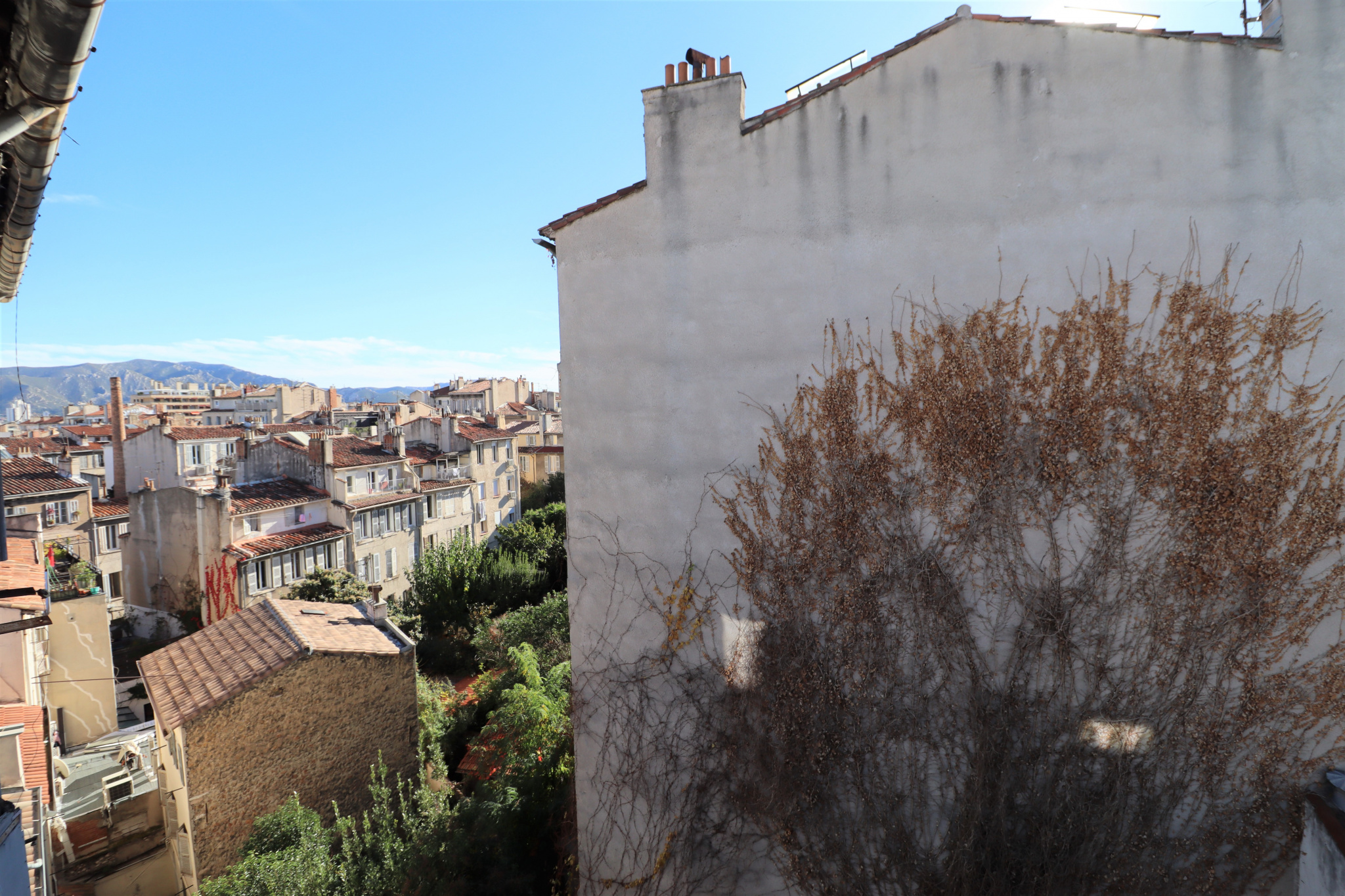 vente-appartement-Marseille-13006-1 pièce